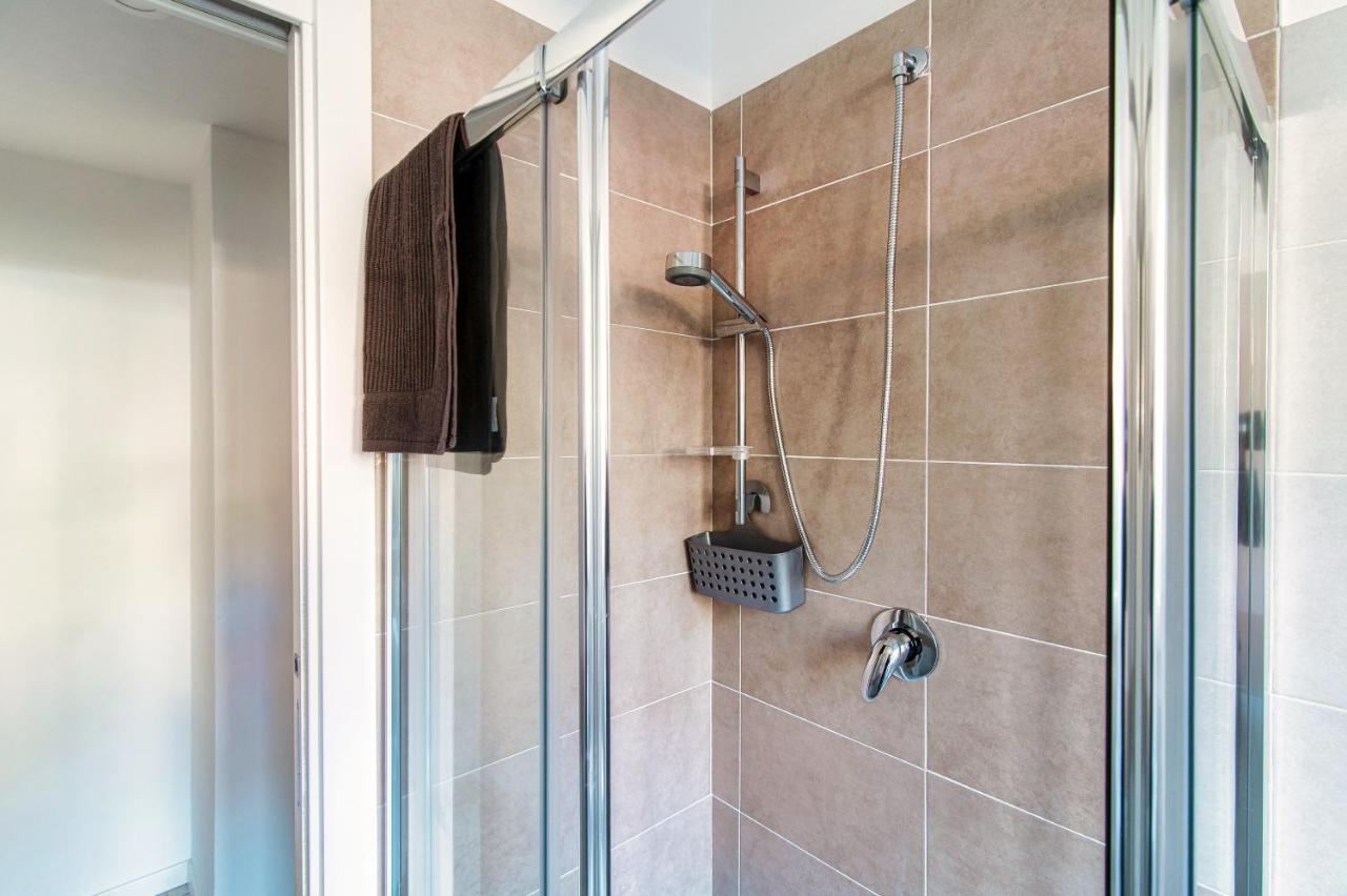 S.M. Downtown Cernobbio Apartment エクステリア 写真