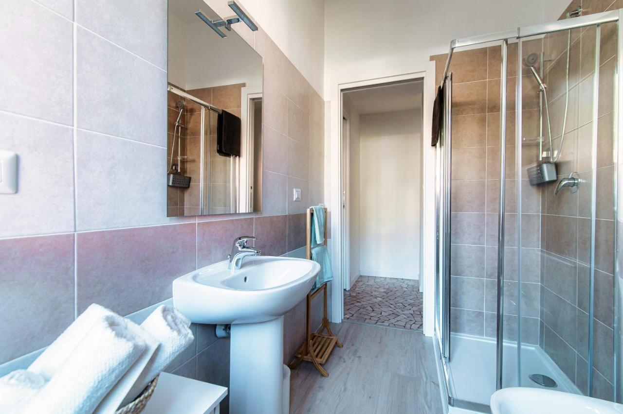 S.M. Downtown Cernobbio Apartment エクステリア 写真